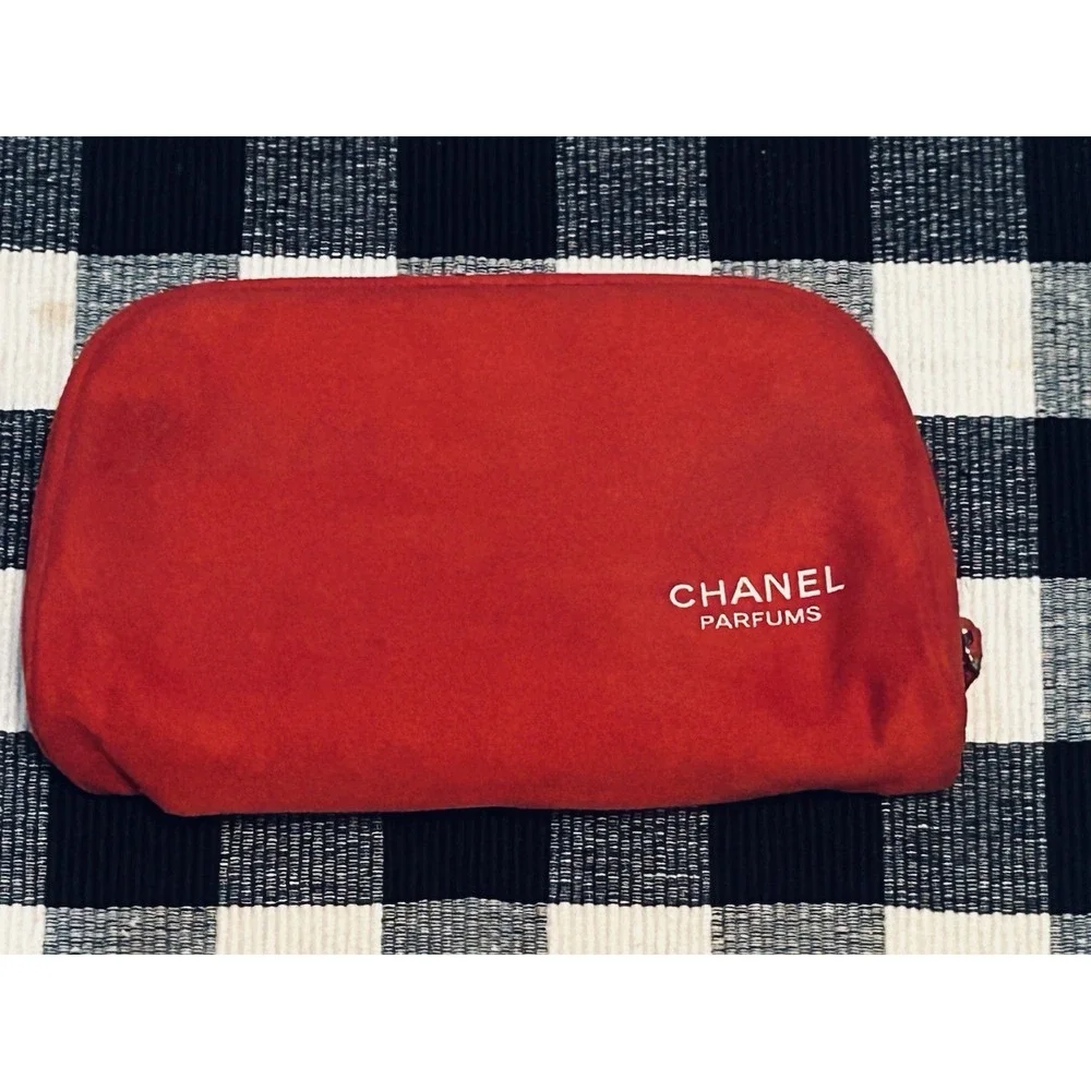 CHANEL Beauty Cosmetic Makeup Bag Pouch Clutch (RED and White) 10
